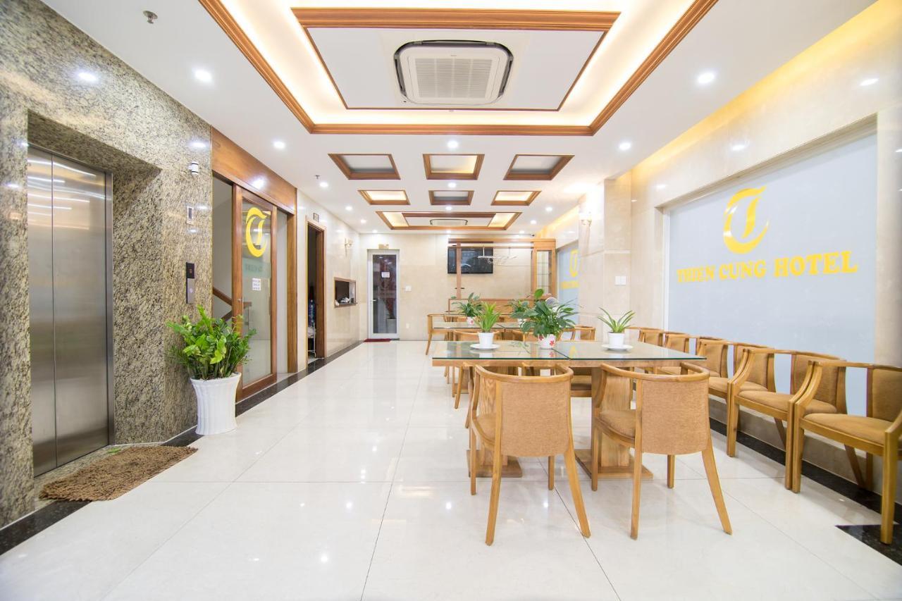 Reddoorz Plus Near Lotte Mart Cong Hoa Thành Pho Ho Chí Minh Esterno foto