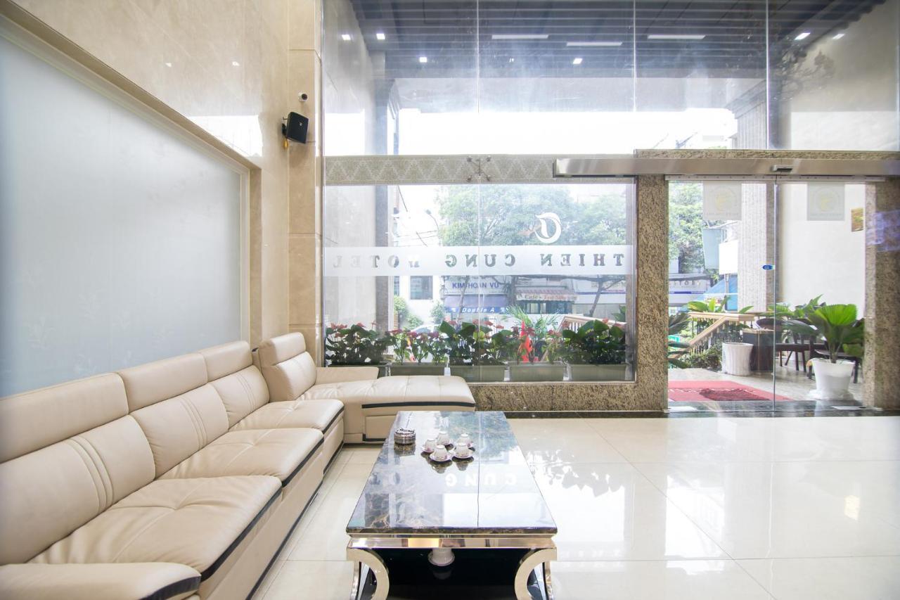 Reddoorz Plus Near Lotte Mart Cong Hoa Thành Pho Ho Chí Minh Esterno foto