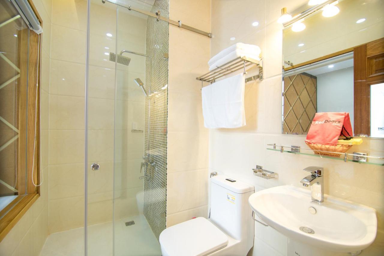 Reddoorz Plus Near Lotte Mart Cong Hoa Thành Pho Ho Chí Minh Esterno foto