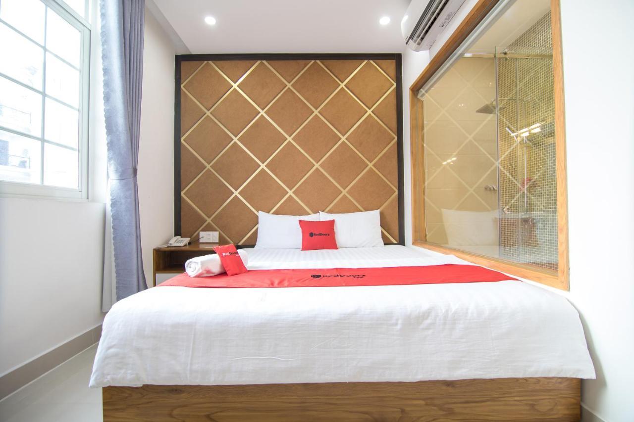 Reddoorz Plus Near Lotte Mart Cong Hoa Thành Pho Ho Chí Minh Esterno foto